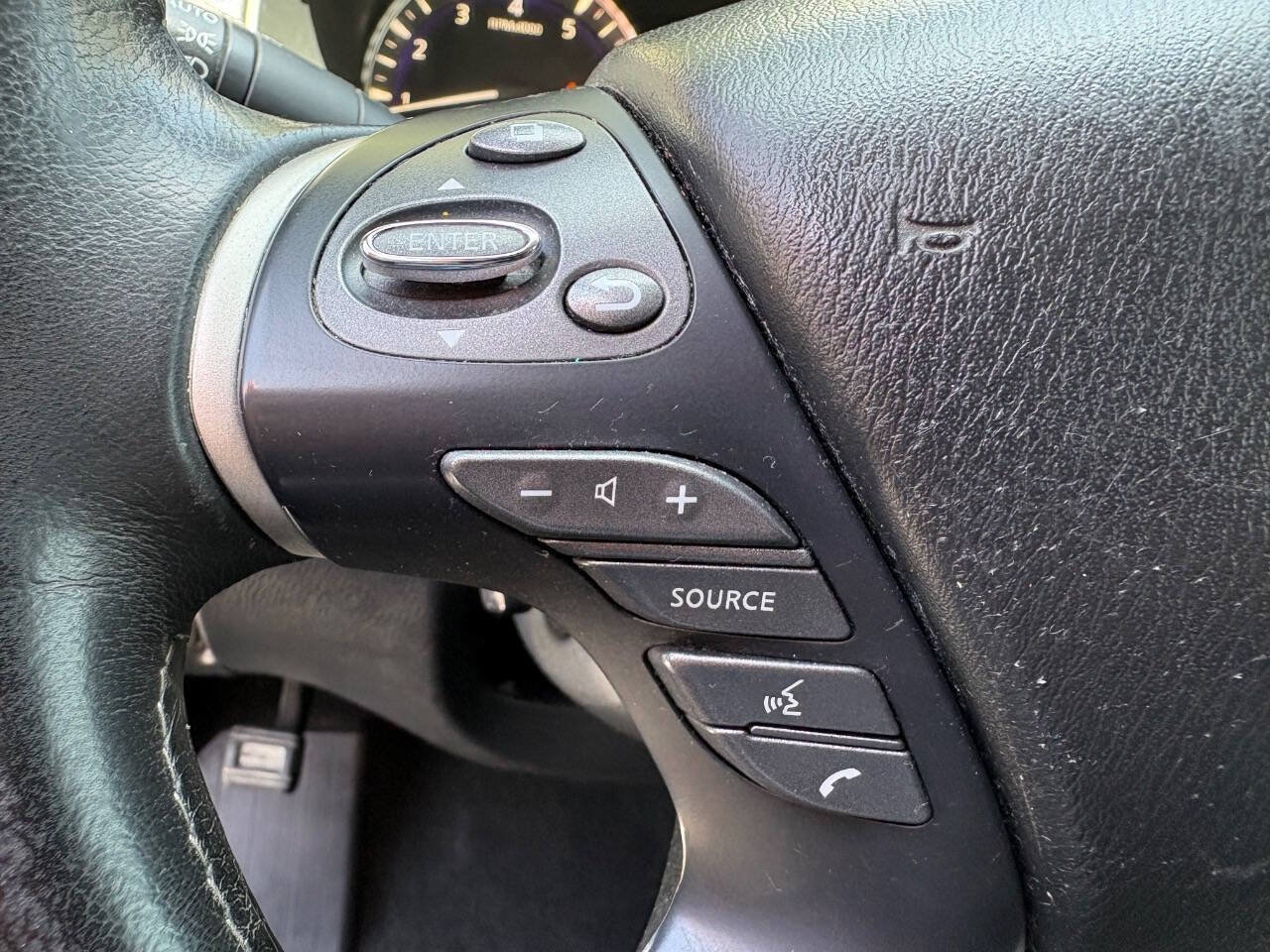 Used 2019 INFINITI QX60 Luxe FWD image 18