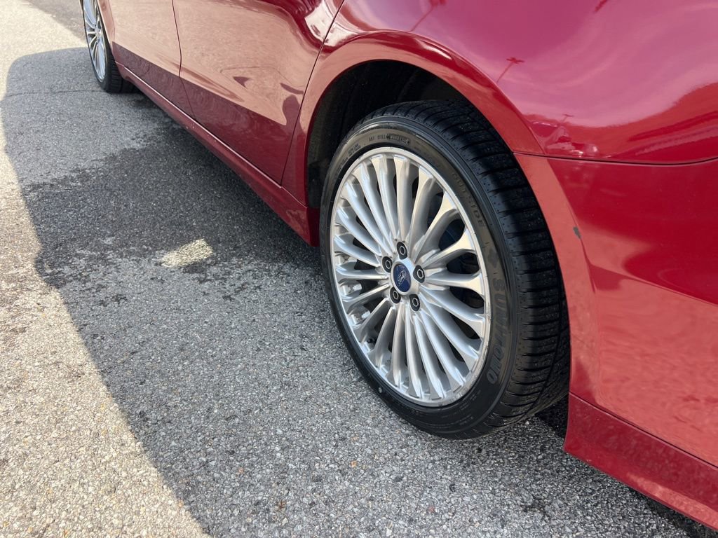 Used 2014 Ford Fusion Titanium image 30