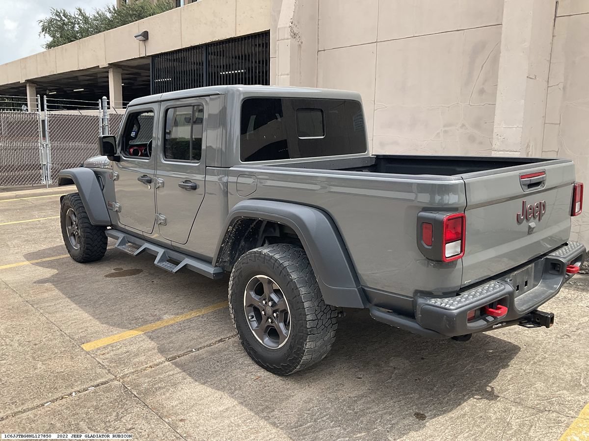 Used 2022 Jeep Gladiator Rubicon AWD/4WD image 5