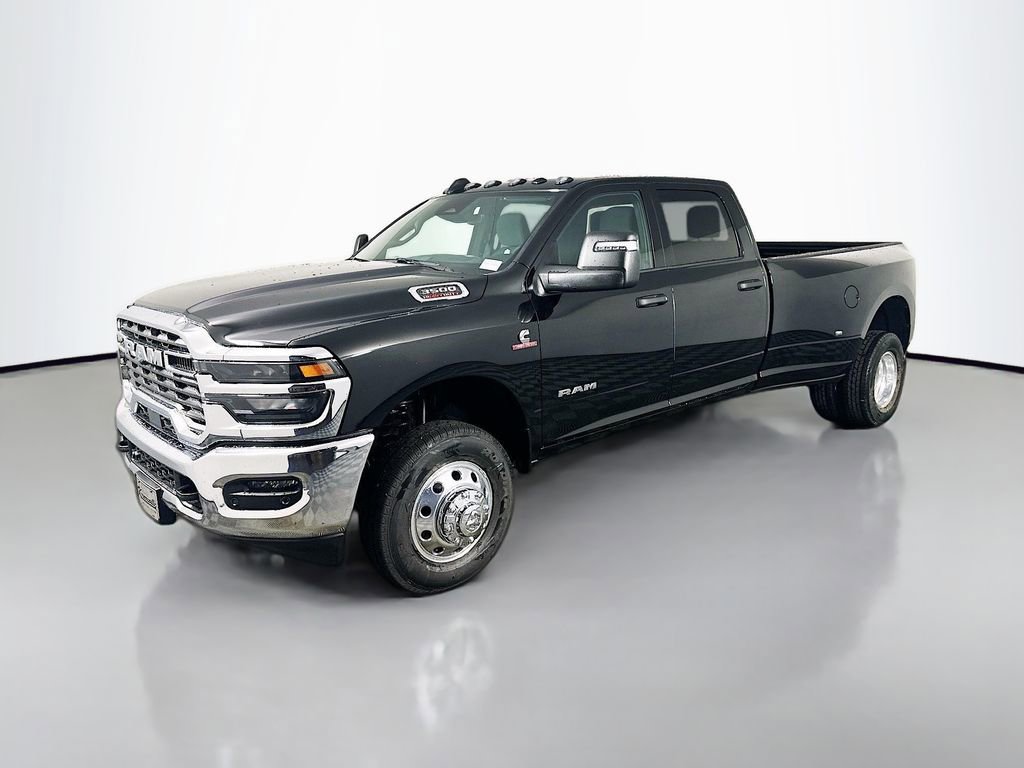 New 2026 RAM 3500 Big Horn AWD/4WD video 3