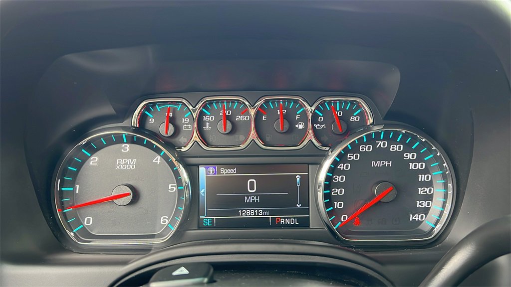 Used 2020 Chevrolet Suburban LT image 18