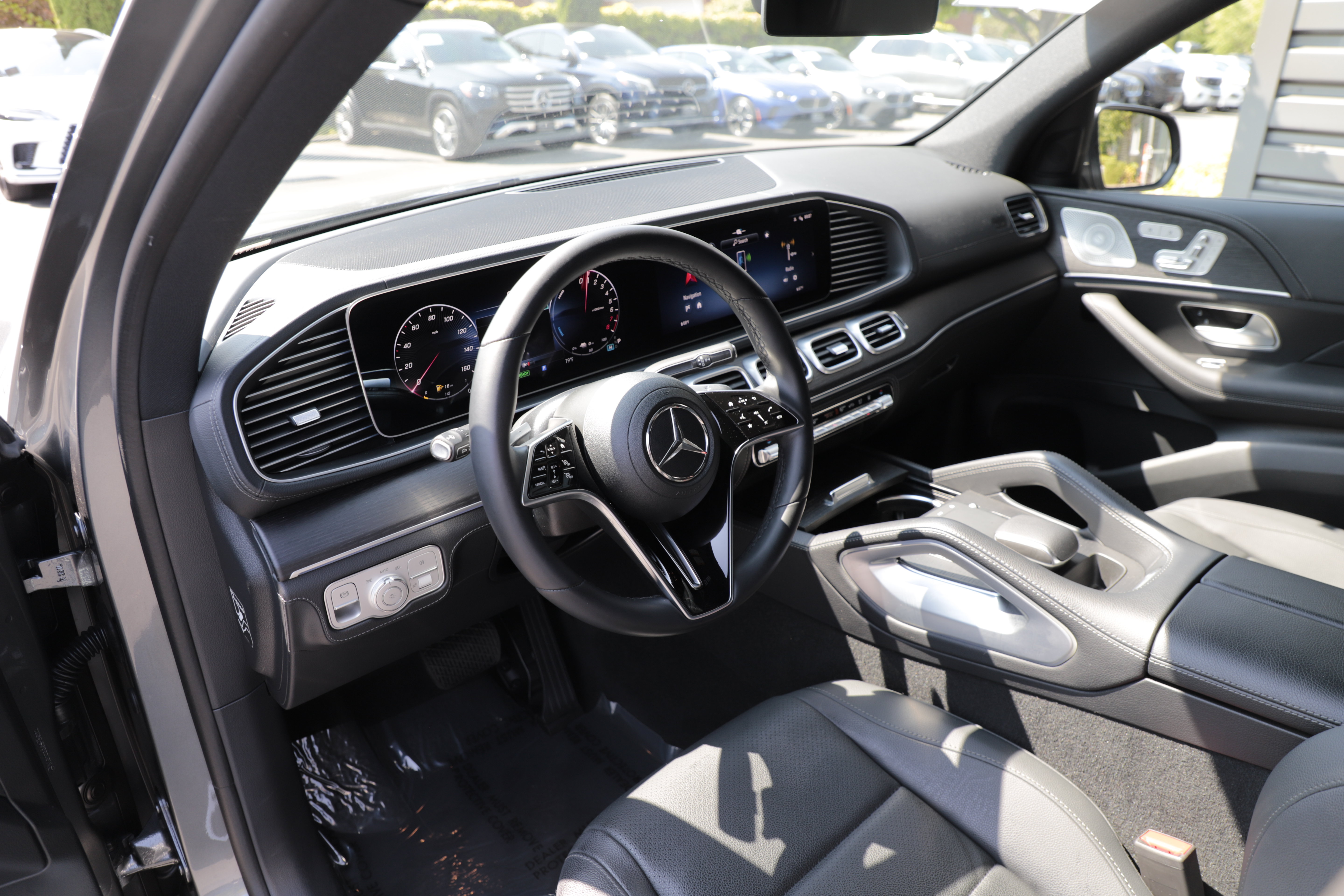 Used 2025 Mercedes-Benz GLE 450e 4MATIC image 16