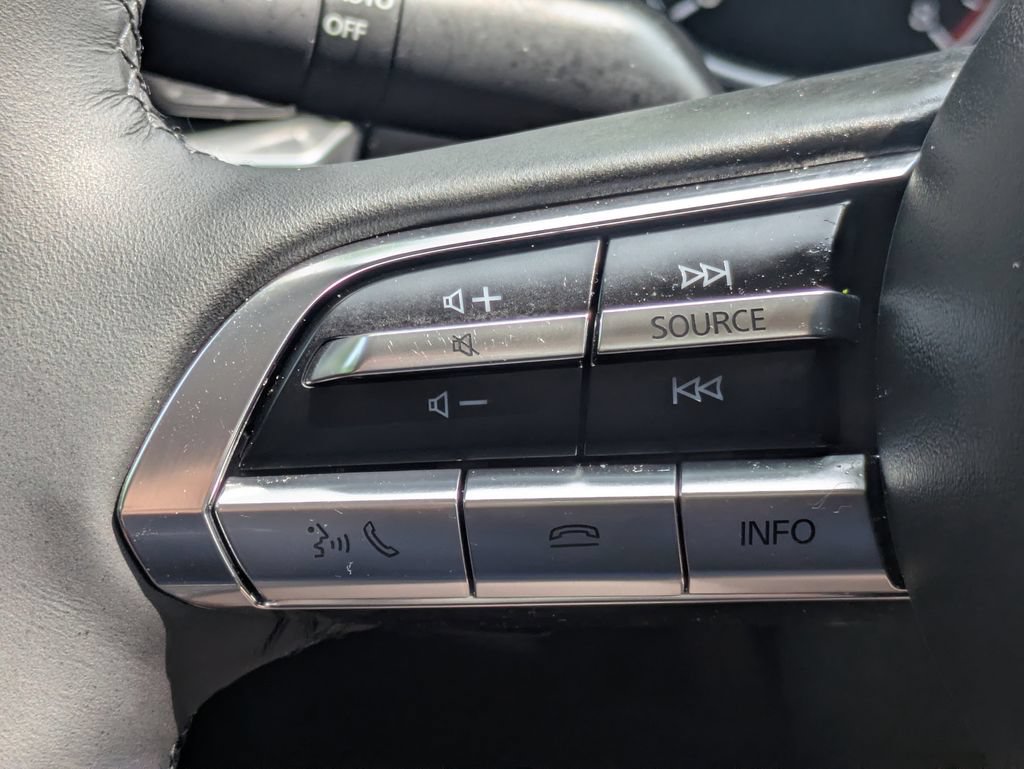 Used 2025 MAZDA CX-50 AWD 2.5 Turbo w/ Premium Pkg image 27