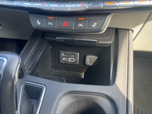 Used 2019 Cadillac XT4 Premium Luxury w/ Technology Package image 17