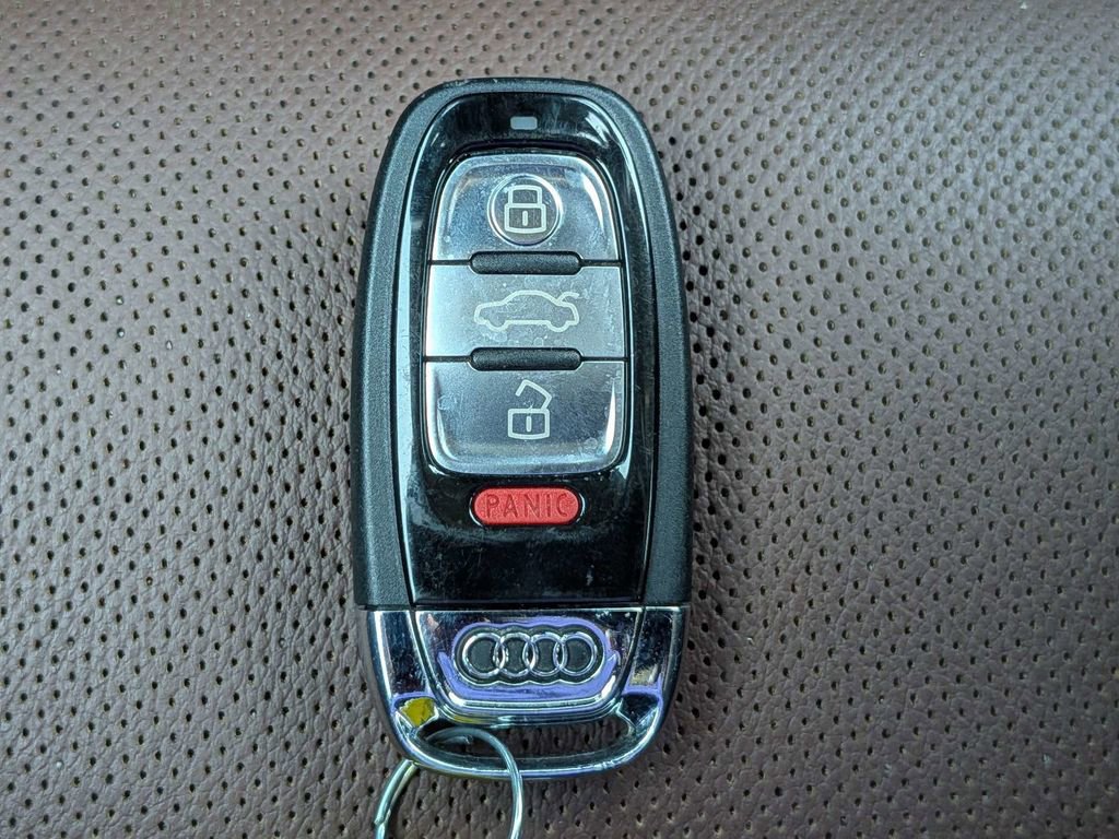 Used 2015 Audi A8 L 3.0T w/ Premium Package AWD/4WD image 28