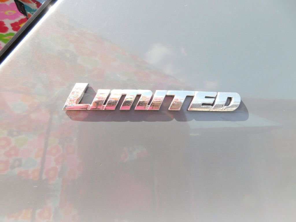Used 2014 Toyota 4Runner SR5 image 12