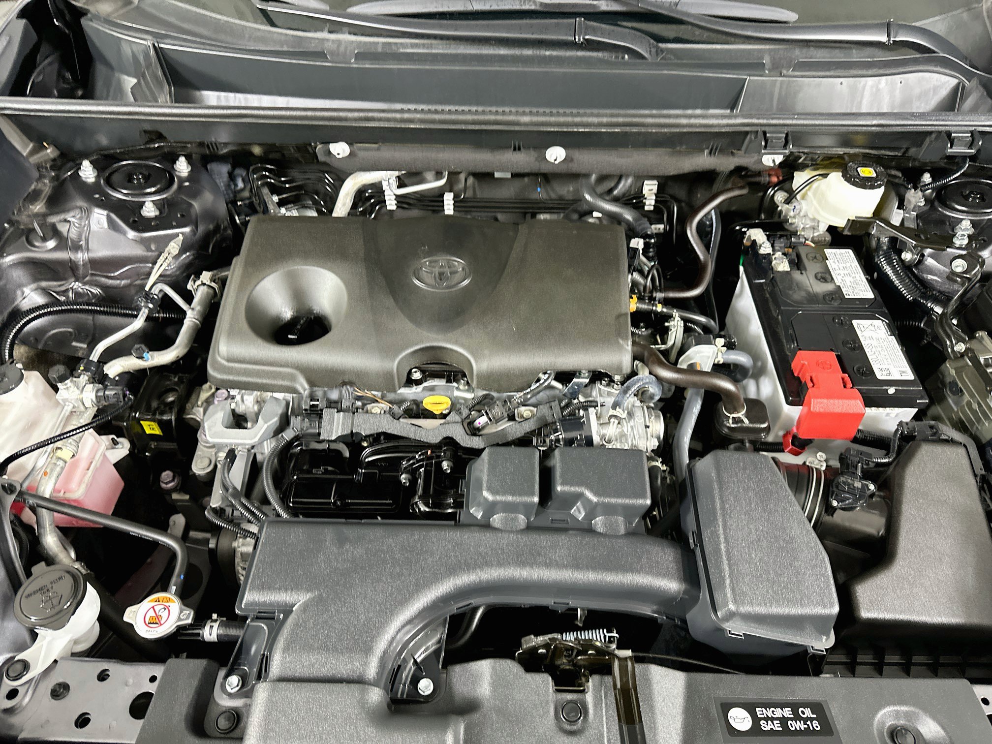Used 2025 Toyota RAV4 LE FWD image 32