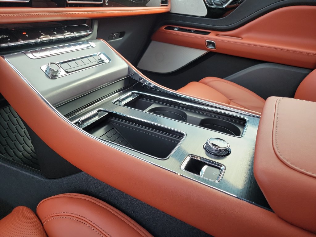 New 2027 Lincoln Aviator Reserve AWD/4WD image 29