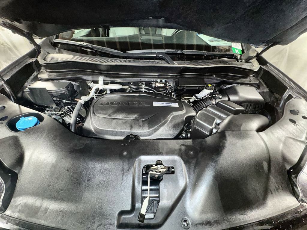 Certified 2019 Honda Passport Touring image 36