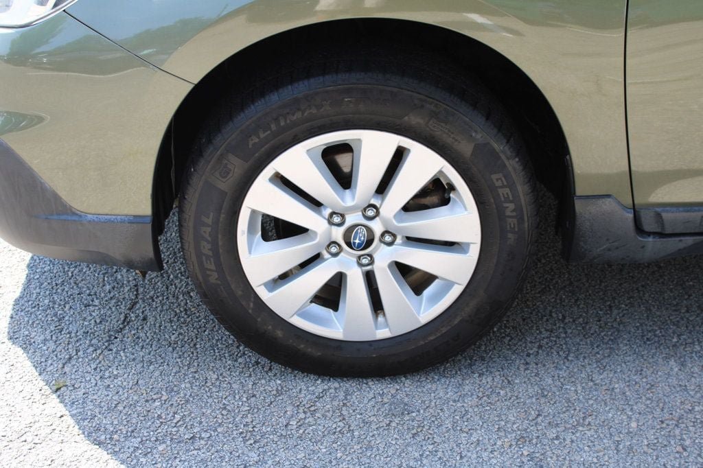 Used 2017 Subaru Outback 2.5i AWD/4WD image 37