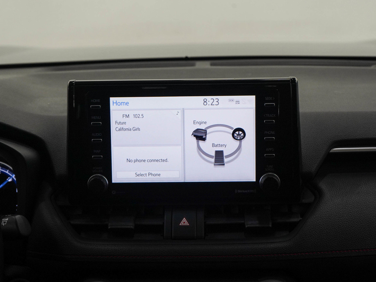 Used 2021 Toyota RAV4 SE w/ Weather & Moonroof Package AWD/4WD image 15