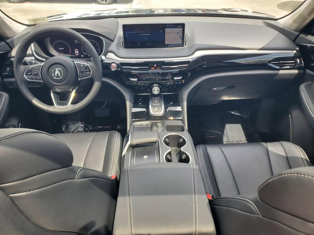 Certified 2024 Acura MDX FWD w/ Technology Package image 10
