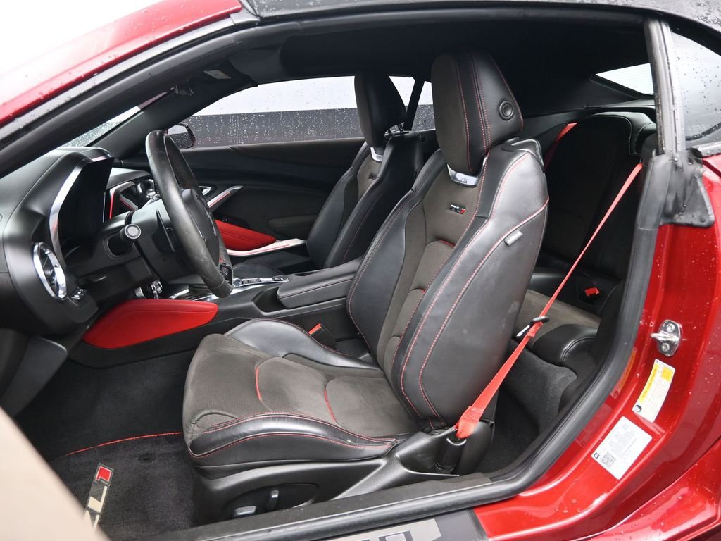 Used 2021 Chevrolet Camaro ZL1 image 24