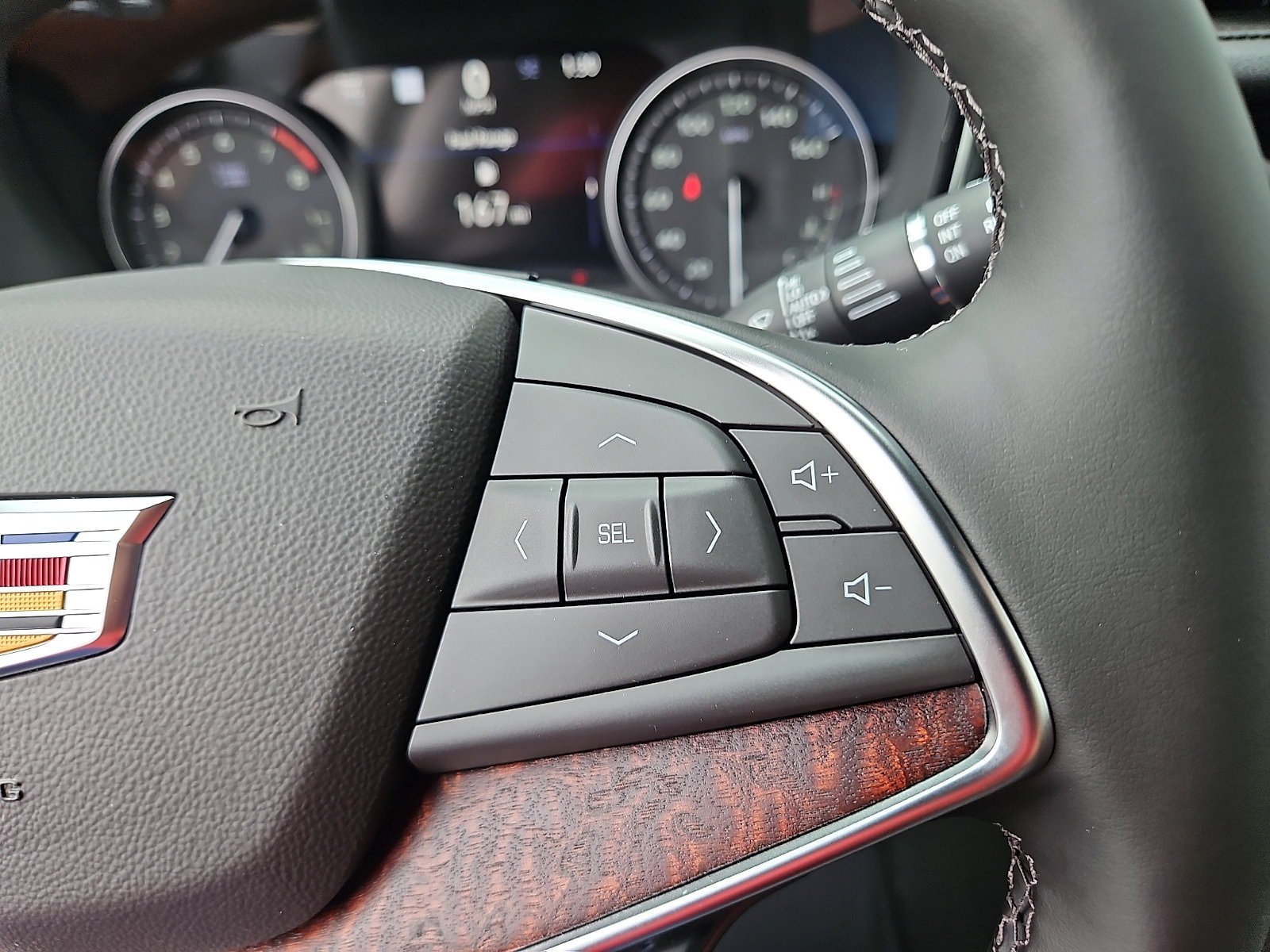 New 2026 Cadillac XT5 Premium Luxury w/ Driver Assist Package AWD/4WD image 19
