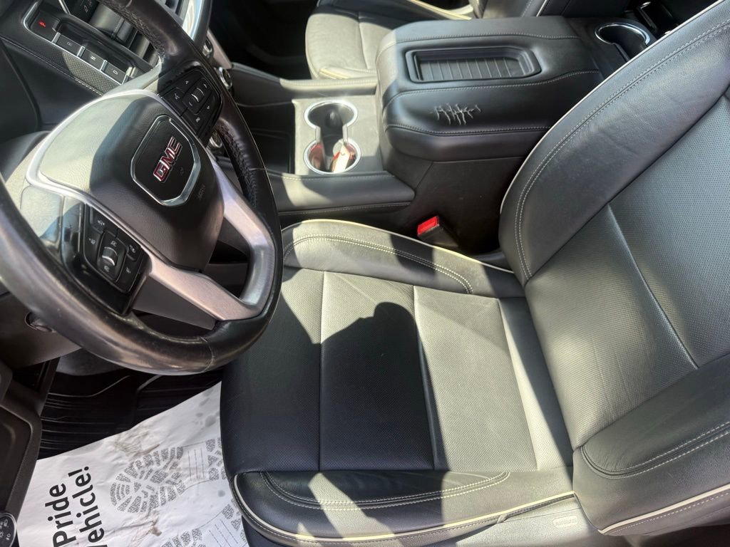 Used 2021 GMC Yukon XL SLT w/ SLT Premium Package AWD/4WD image 17
