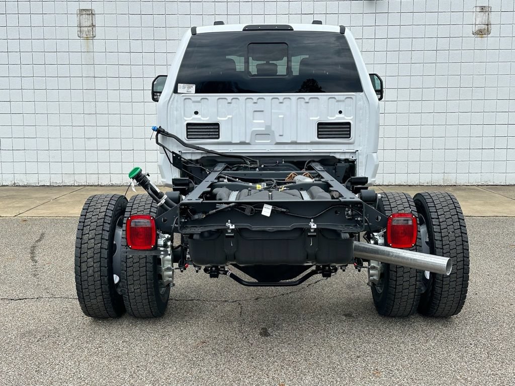 New 2026 Ford F550 4x4 SuperCab Super Duty image 5