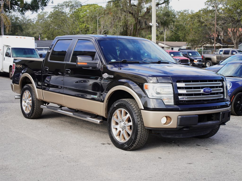 Used 2013 Ford F150 King Ranch w/ King Ranch Luxury Pkg image 10