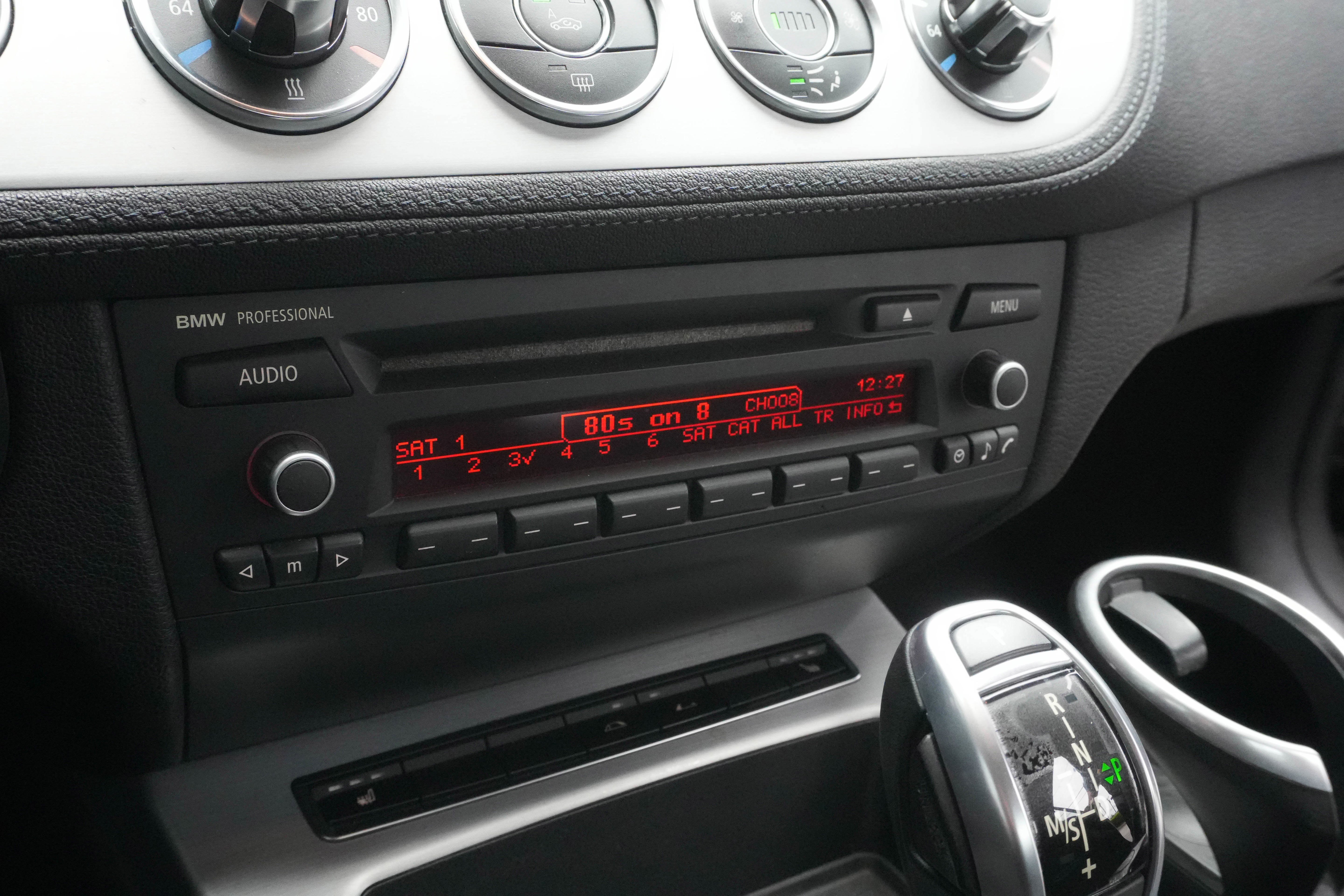Used 2011 BMW Z4 sDrive35i RWD image 31