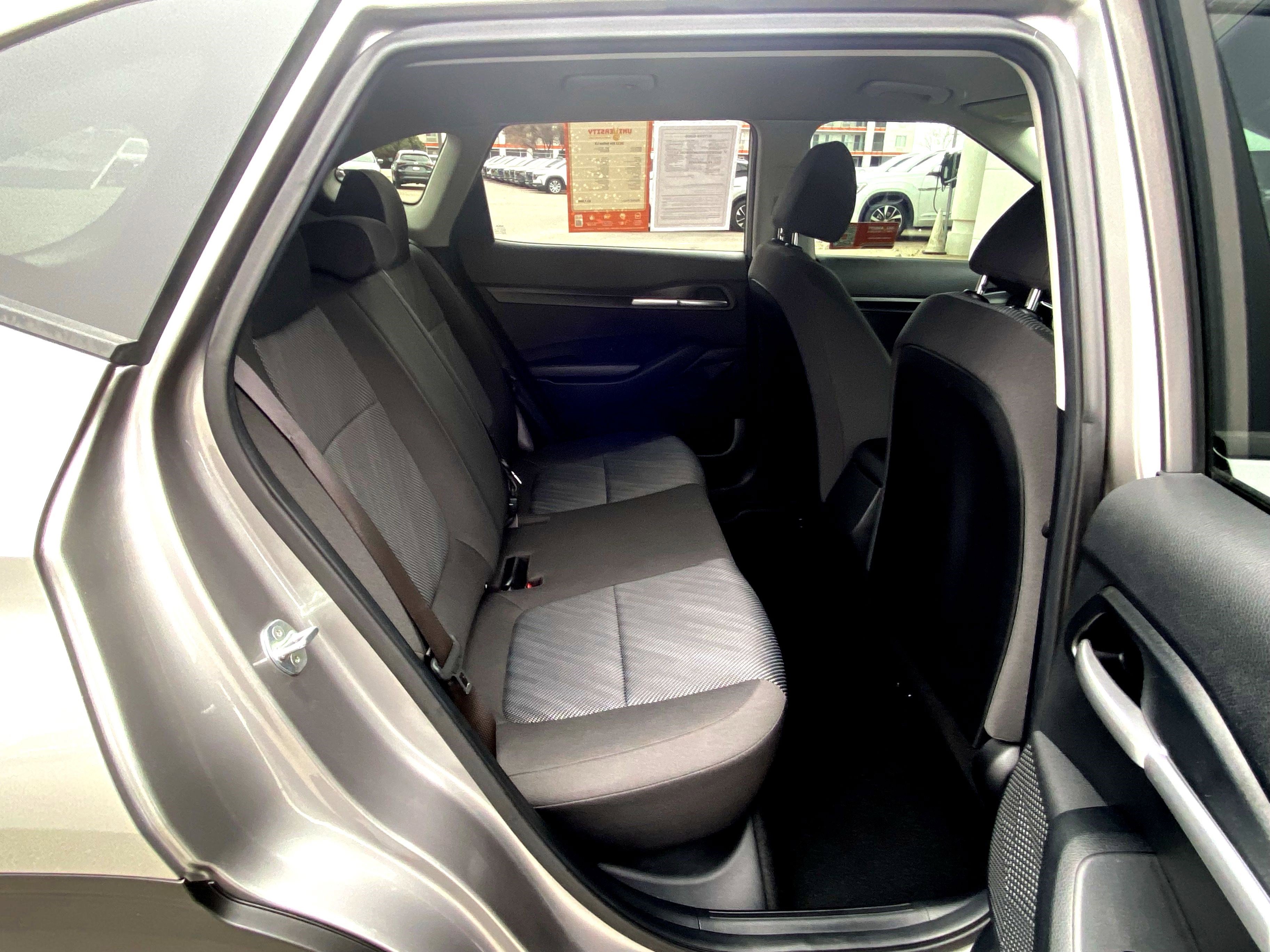 Used 2022 Kia Seltos LX image 35