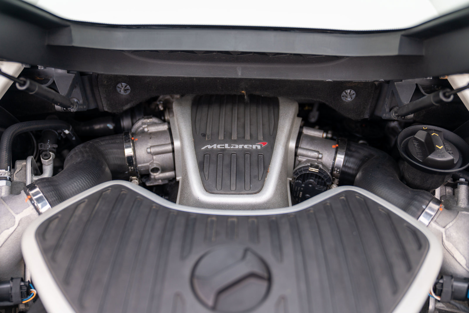Used 2016 McLaren 650S Spider RWD image 50