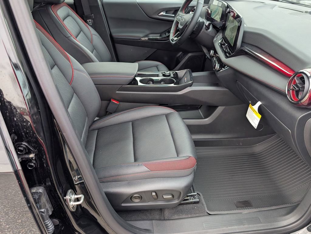 New 2026 Chevrolet Equinox RS w/ Convenience Package III AWD/4WD image 24