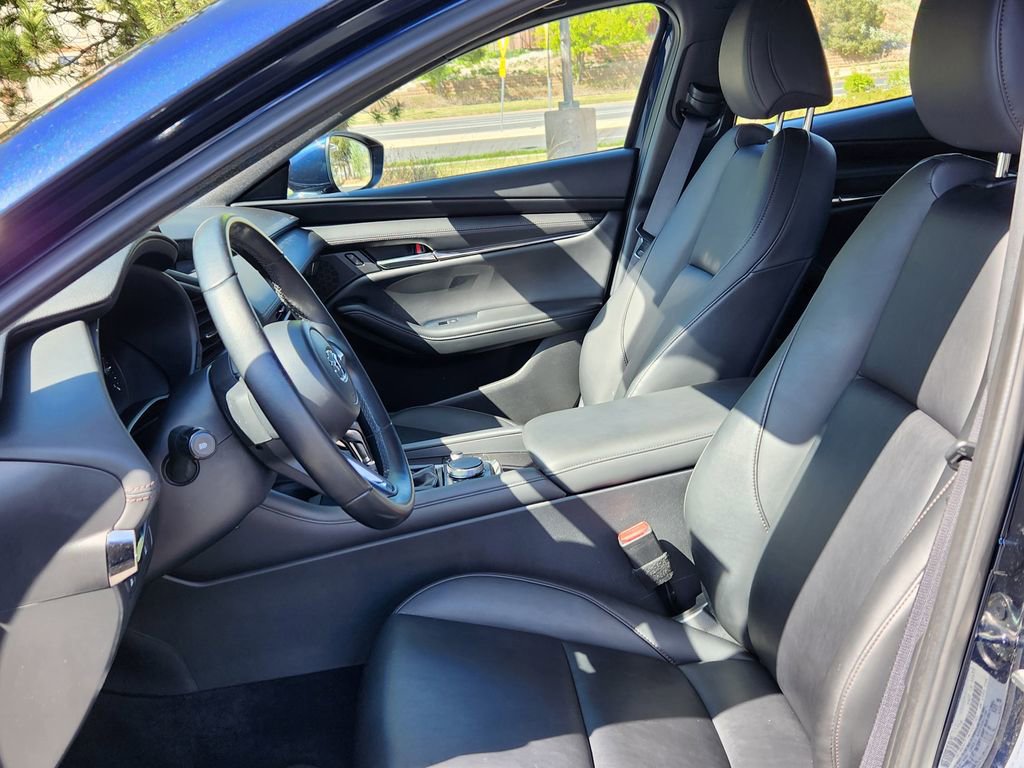 Used 2021 MAZDA MAZDA3 s image 8