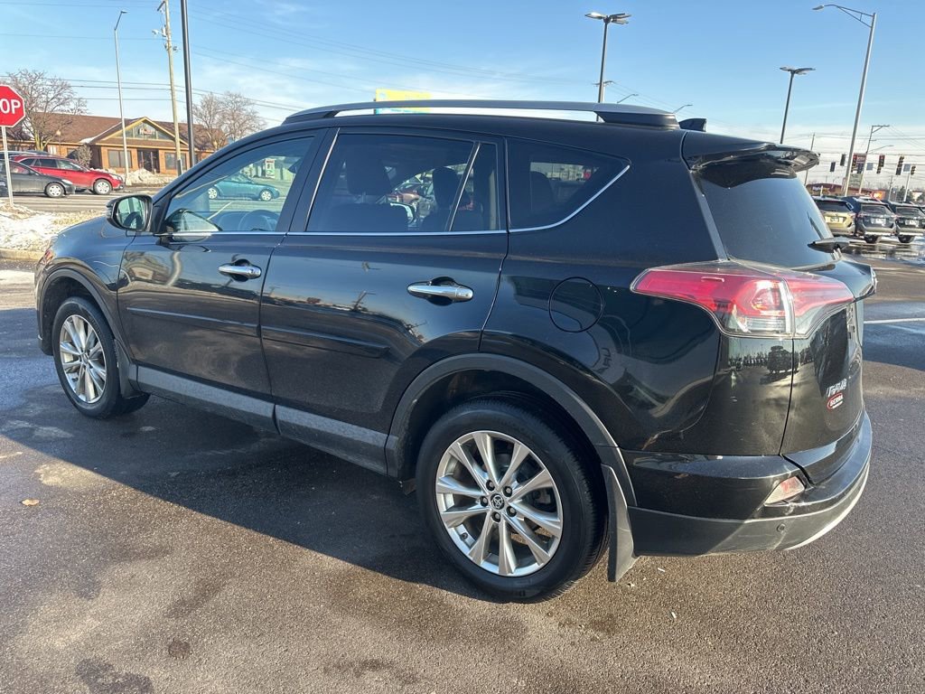 Used 2018 Toyota RAV4 Limited w/ Advanced Technology Package image 4