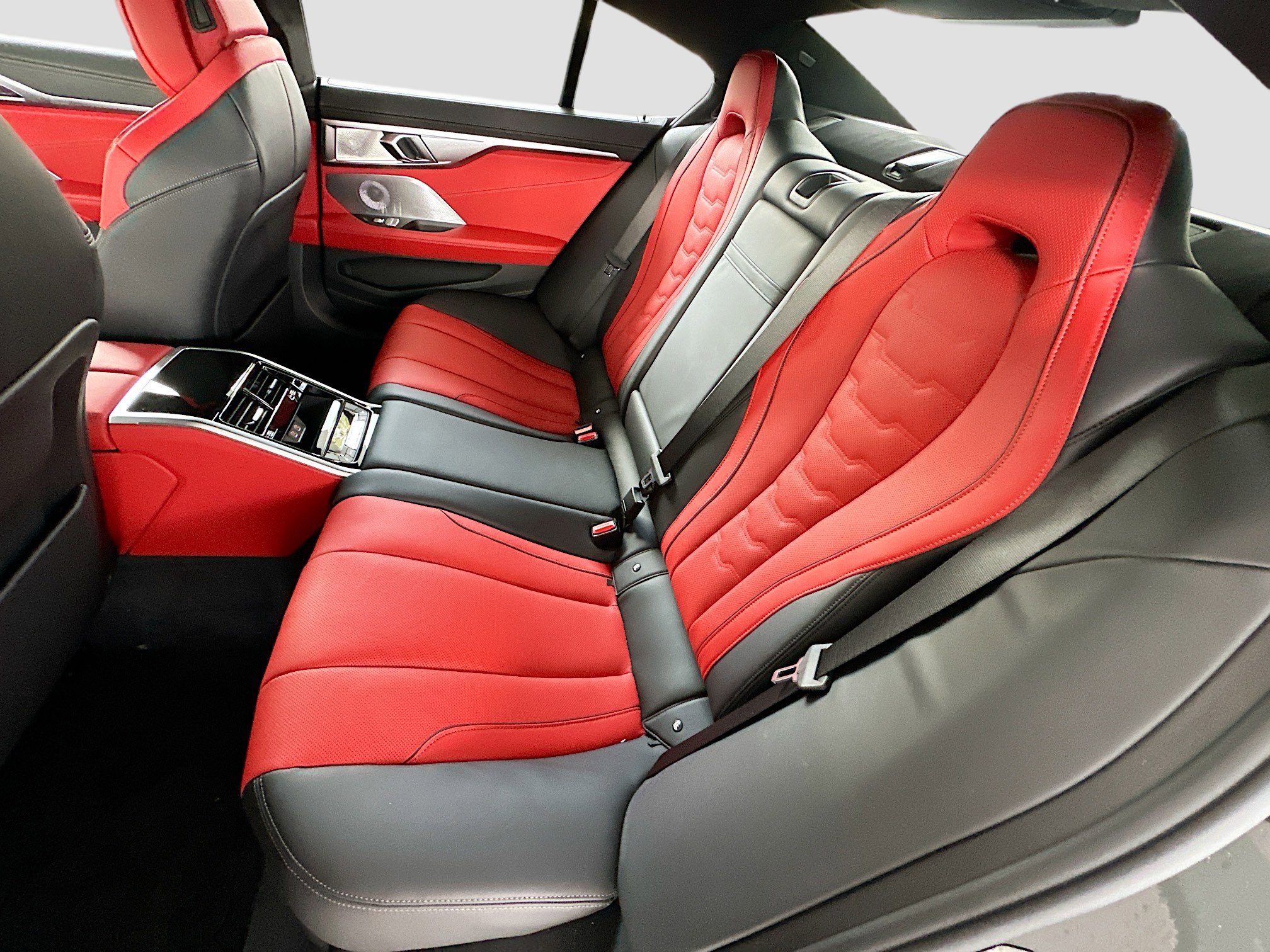 New 2025 BMW ALPINA B8 xDrive Gran Coupe image 19