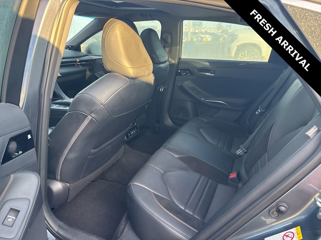 Used 2019 Toyota Avalon Touring w/ Advanced Safety Package image 13