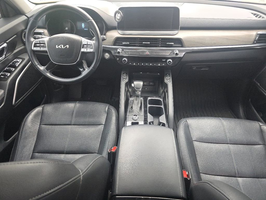 Used 2022 Kia Telluride EX w/ EX Premium Package image 22