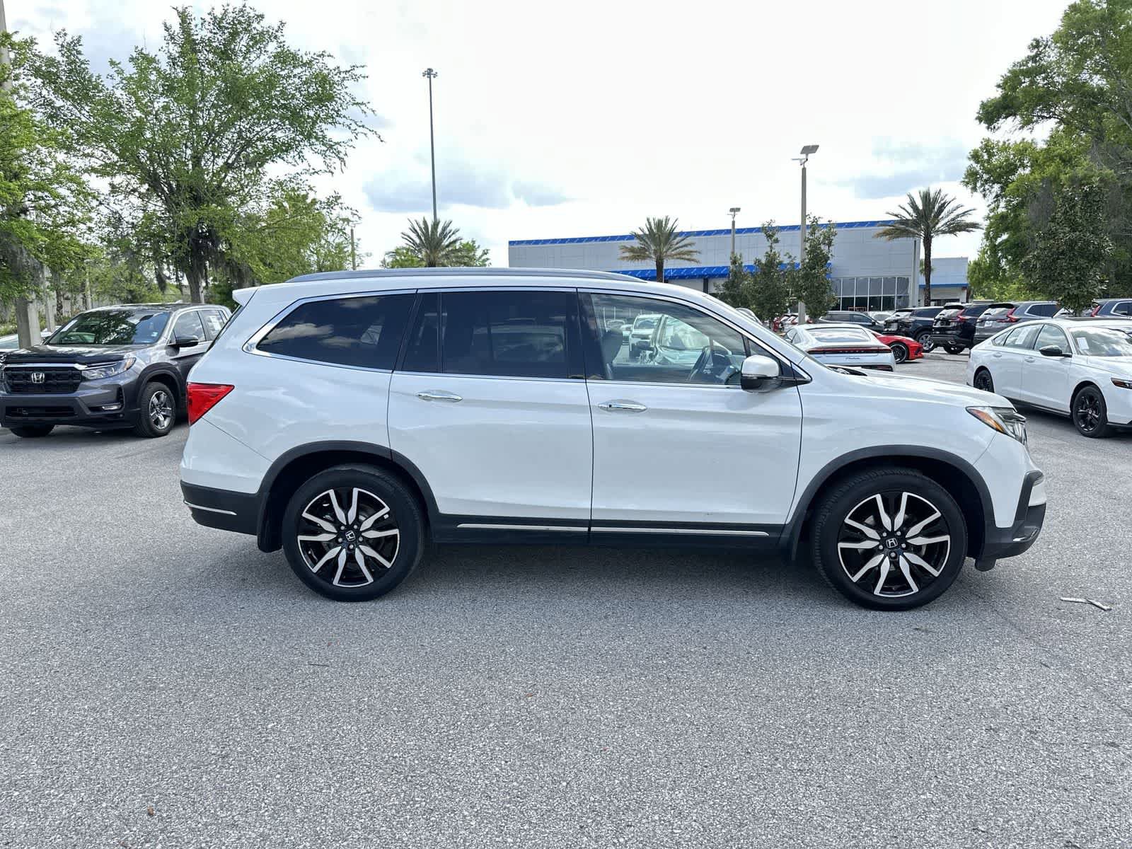 Used 2022 Honda Pilot Touring image 7