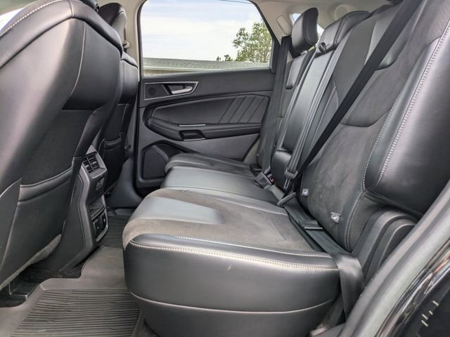 Used 2017 Ford Edge Sport w/ Equipment Group 401A AWD/4WD image 15