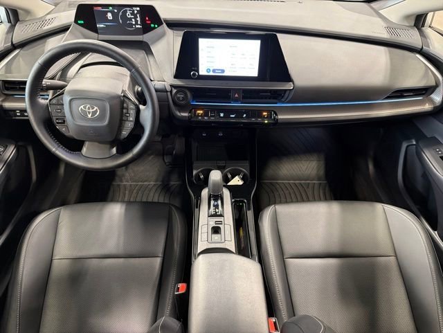 Used 2023 Toyota Prius XLE AWD/4WD image 22