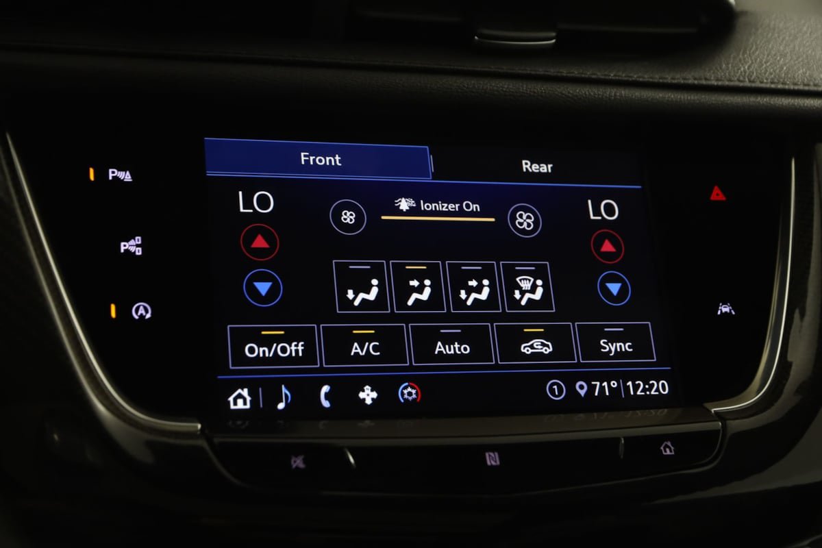 Used 2020 Cadillac XT6 Sport AWD/4WD image 34