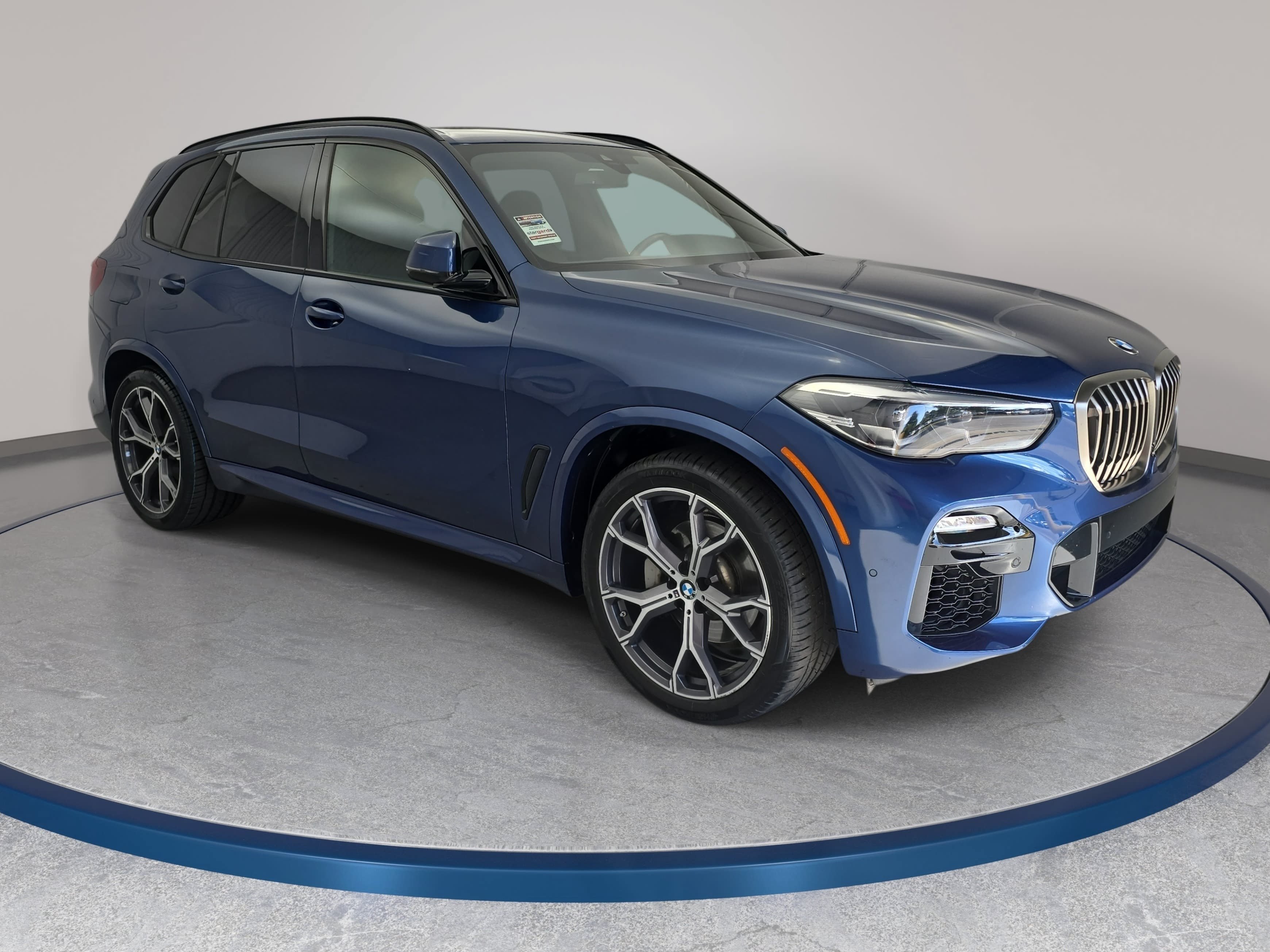 Used 2021 BMW X5 xDrive40i w/ M Sport Package AWD/4WD image 3