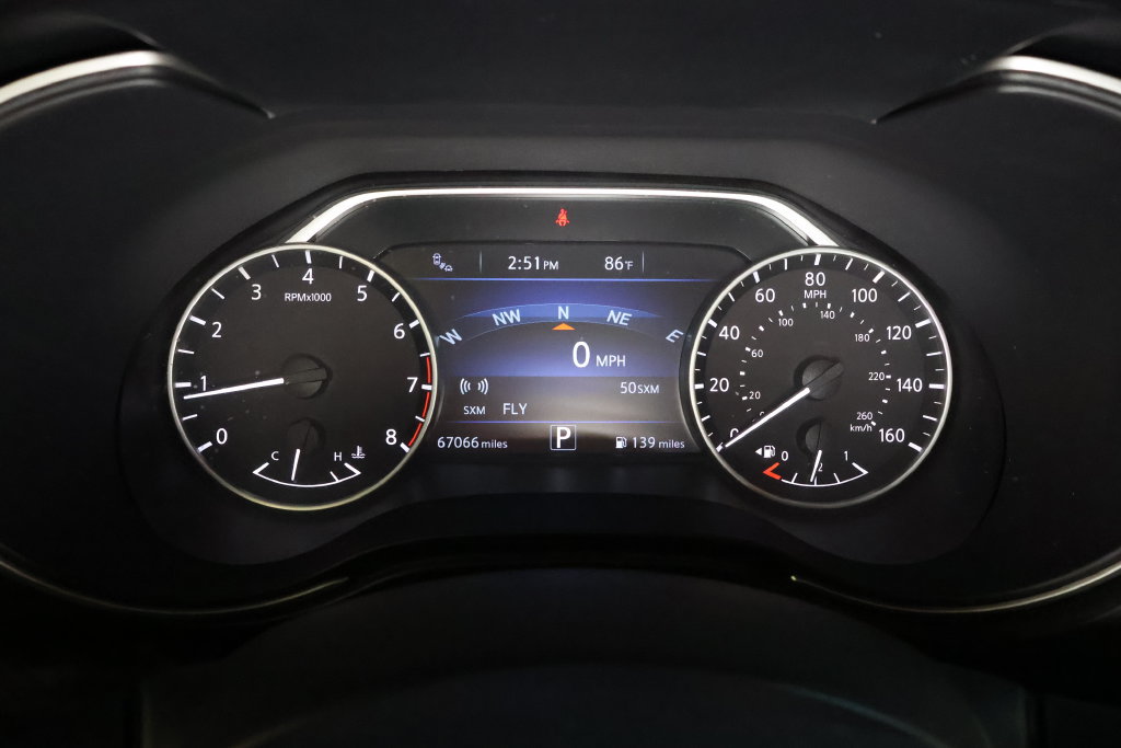 Used 2017 Nissan Maxima Platinum w/ Interior Lighting Package FWD image 21