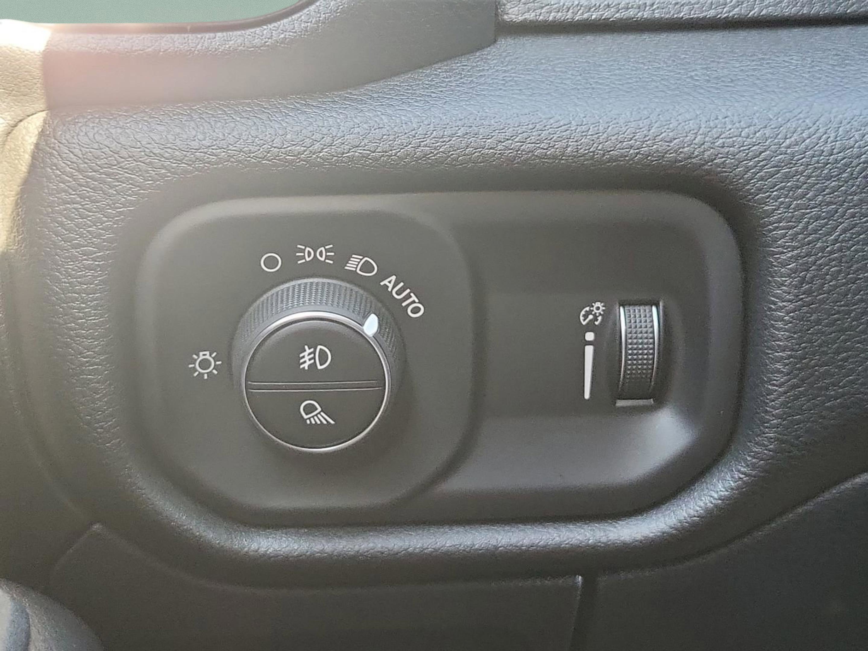 New 2026 RAM 1500 Express image 16