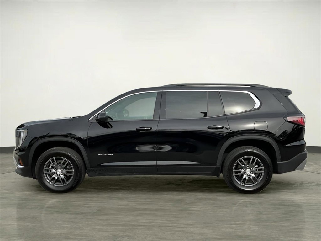 Used 2025 GMC Acadia Elevation image 3