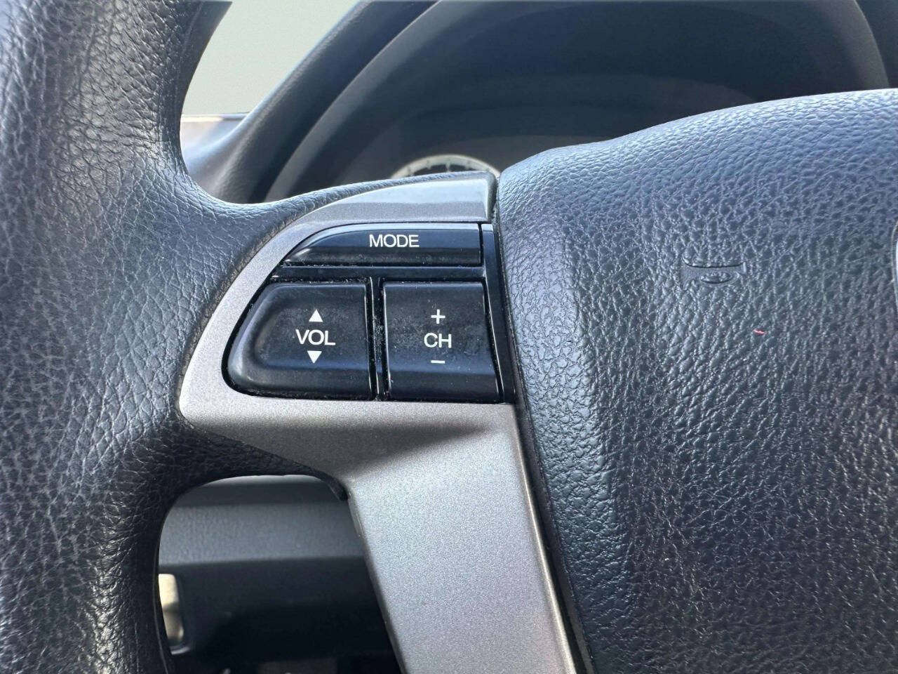 Used 2010 Honda Accord EX image 24