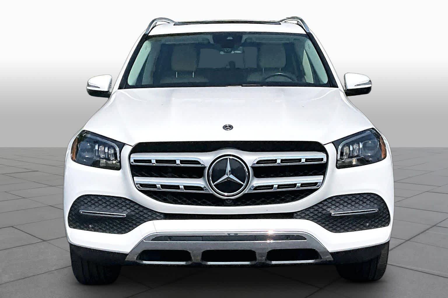 Used 2021 Mercedes-Benz GLS 450 4MATIC image 4