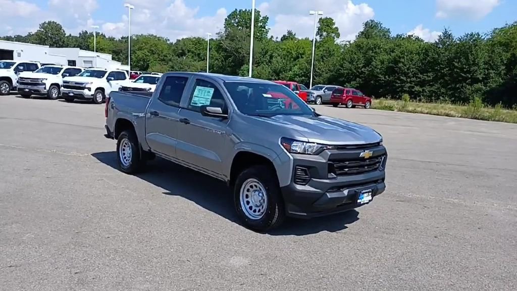 New 2026 Chevrolet Colorado W/T image 2