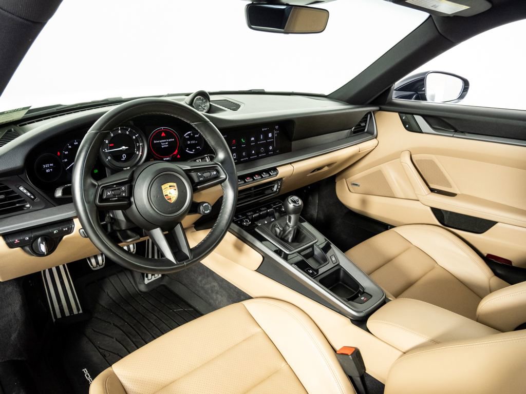 Certified 2022 Porsche 911 Carrera S RWD image 4