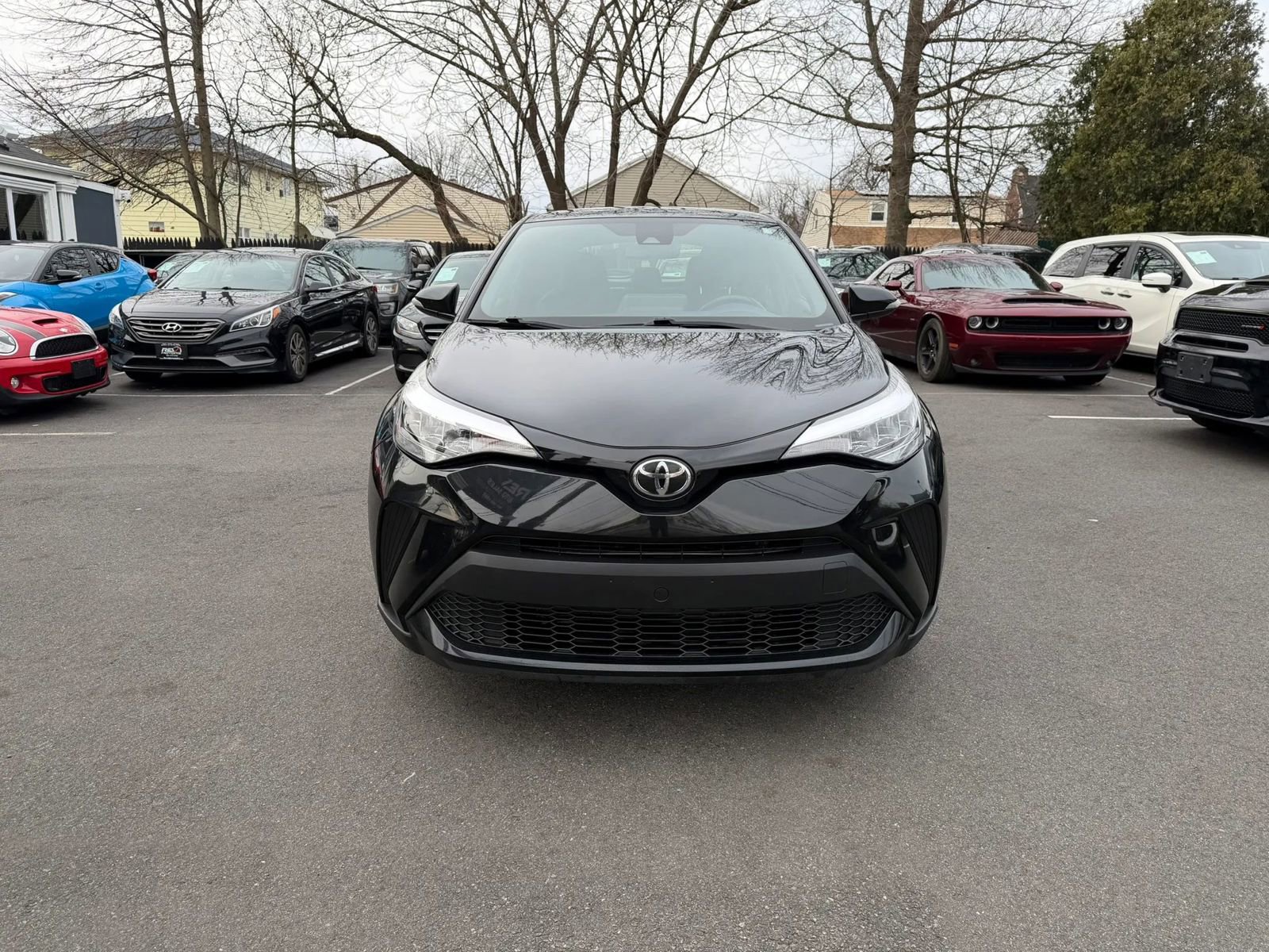 Used 2021 Toyota C-HR XLE image 13