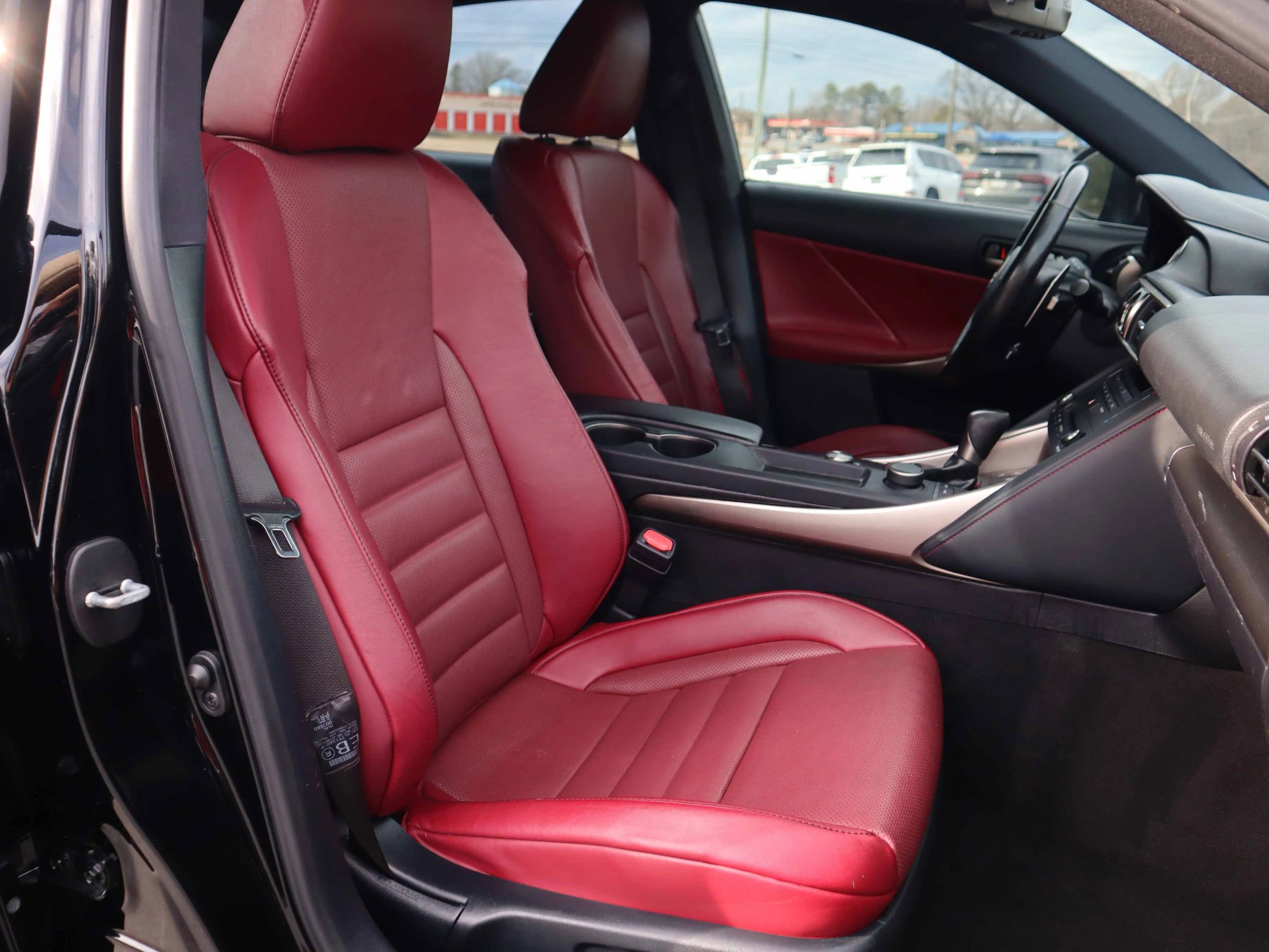 Used 2020 Lexus IS 350 F Sport image 5