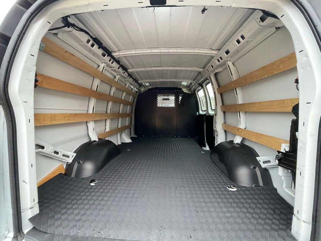 Certified 2024 Chevrolet Express 2500 w/ Driver Convenience Package image 20