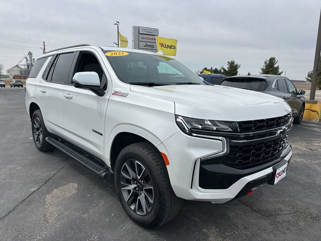 Used 2021 Chevrolet Tahoe Z71 w/ Z71 Off-Road Package image 2