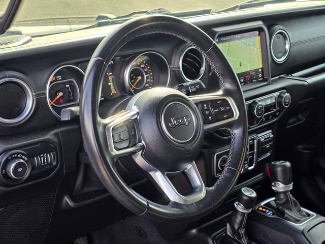 Used 2019 Jeep Wrangler Unlimited Sahara AWD/4WD image 16