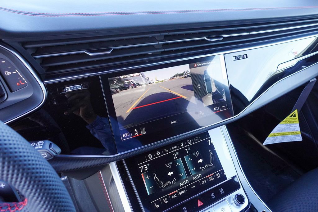 New 2026 Audi SQ7 Prestige image 23