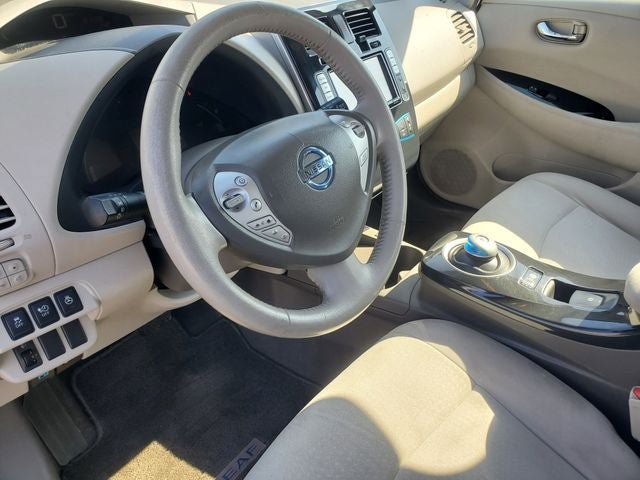 Used 2012 Nissan Leaf SL FWD image 10