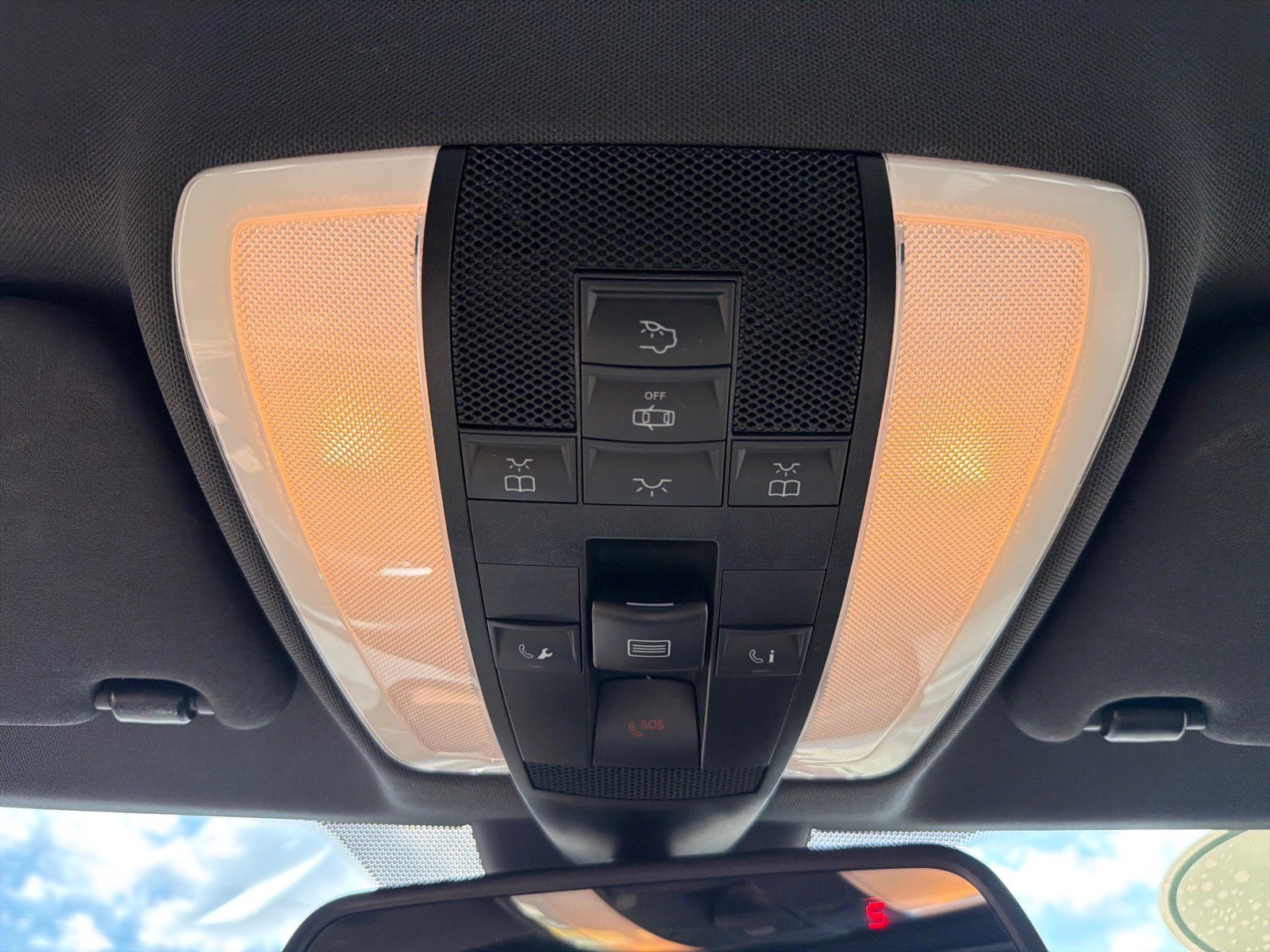 Used 2013 Mercedes-Benz C 300 4MATIC Sedan image 18